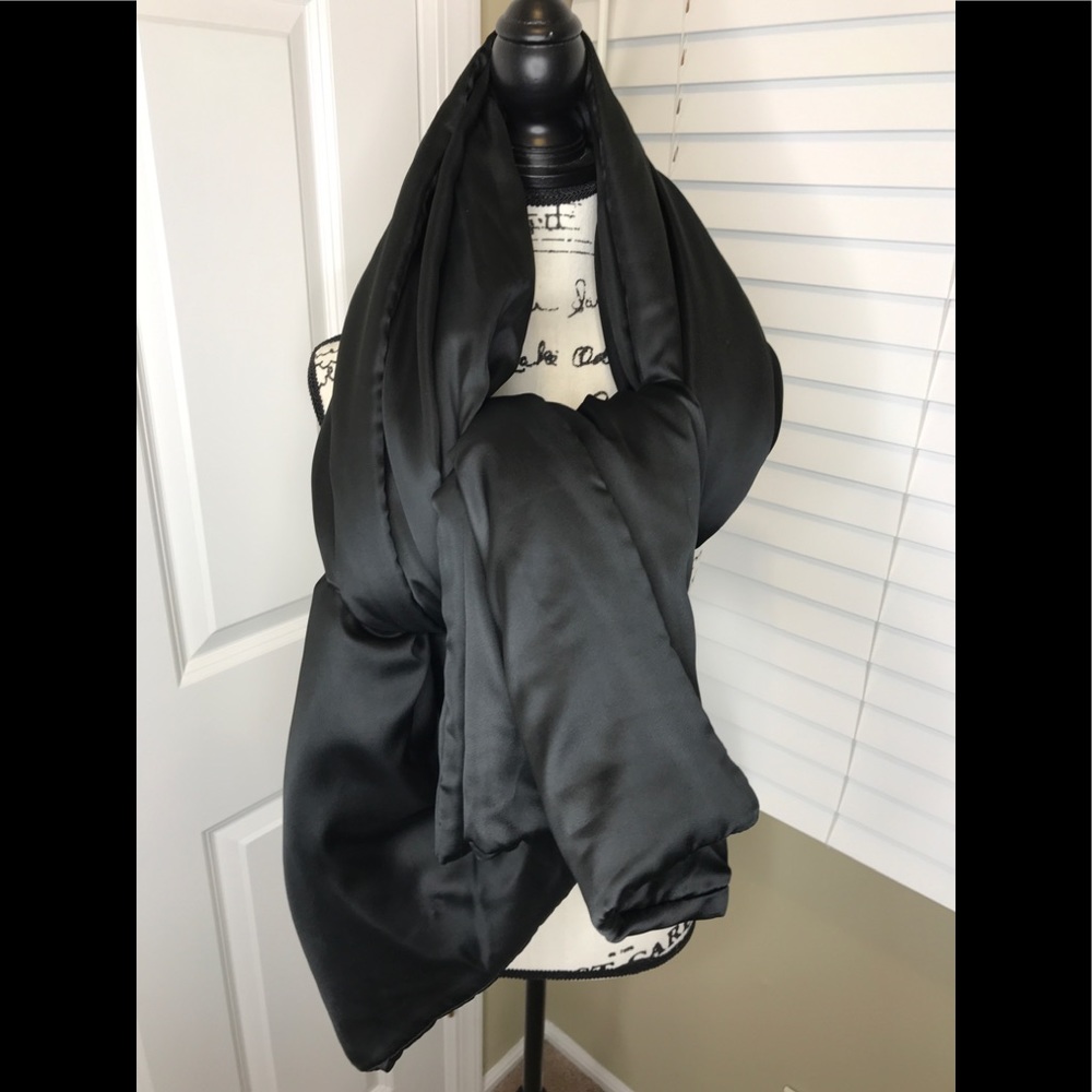 Versatile oversized thick silk wrap scarf